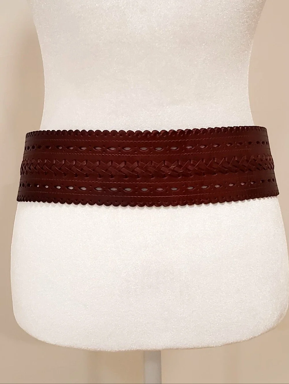 Artisan saddle brown
